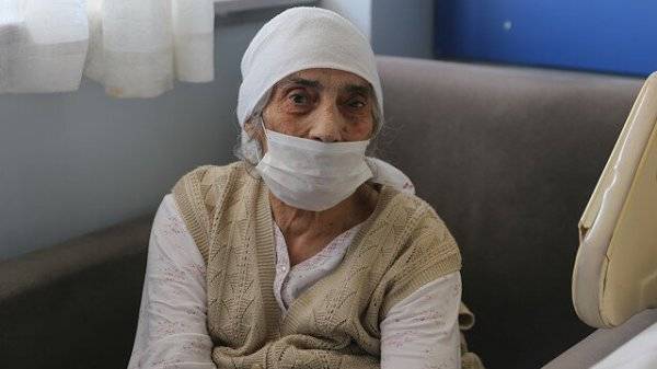 Выписана под аплодисменты: 107-летняя турчанка поборола коронавирус - eadaily.com - Турция - Стамбул