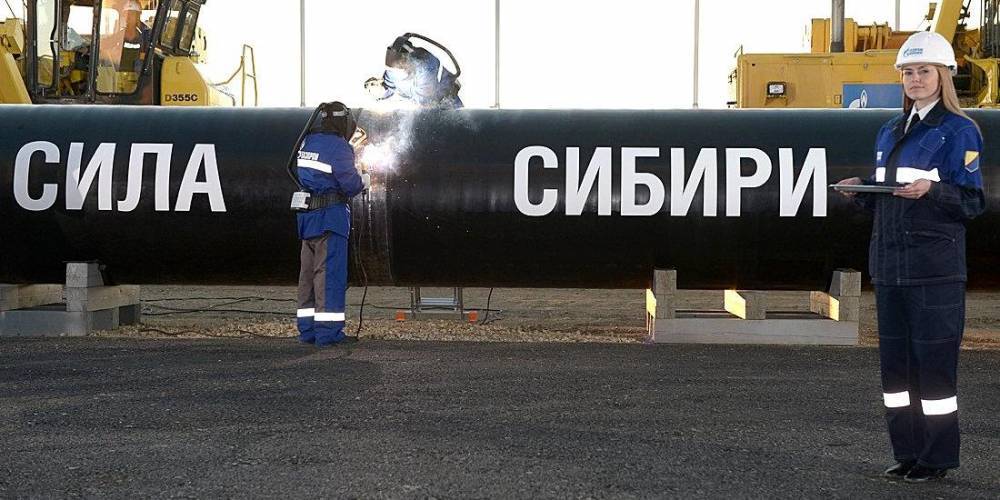 Владимир Путин - России пришлось продавать газ Китаю в полтора раза дешевле планируемого - ruposters.ru - Россия - Китай