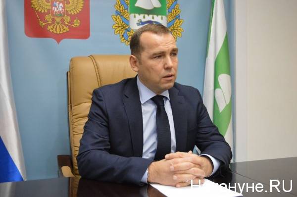 Безработным в Курганской области будут платить деньги из окладов госслужащих правительства региона - nakanune.ru - Курганская обл.