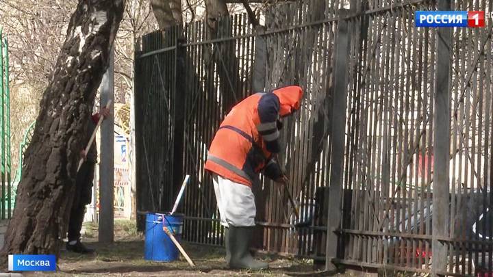 Москвичи на самоизоляции задыхаются от покрасочных работ под окнами - vesti.ru - Москва