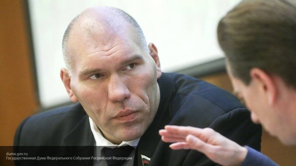 Владимир Познер - Депутат Валуев прокомментировал критику Познера о его работе - inforeactor.ru