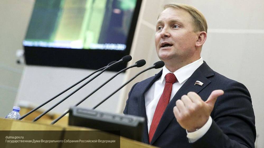 Рамзан Кадыров - Елена Милашина - Депутат Шерин поддержал Кадырова, обвинившего либеральные СМИ в информационных диверсиях - inforeactor.ru - Москва - респ. Чечня