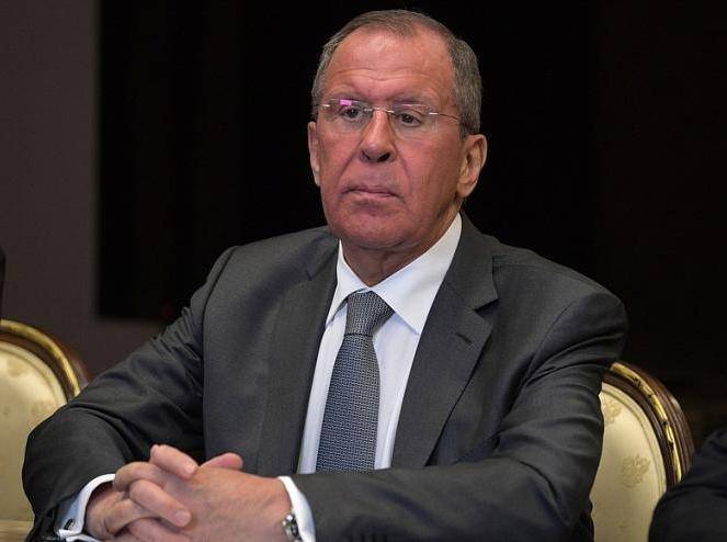 Сергей Лавров - Михаил Мишустин - Ван И. - Лавров обсудил с главой МИД Китая ситуацию с коронавирусом в мире - vm.ru - Россия - Китай - Франция