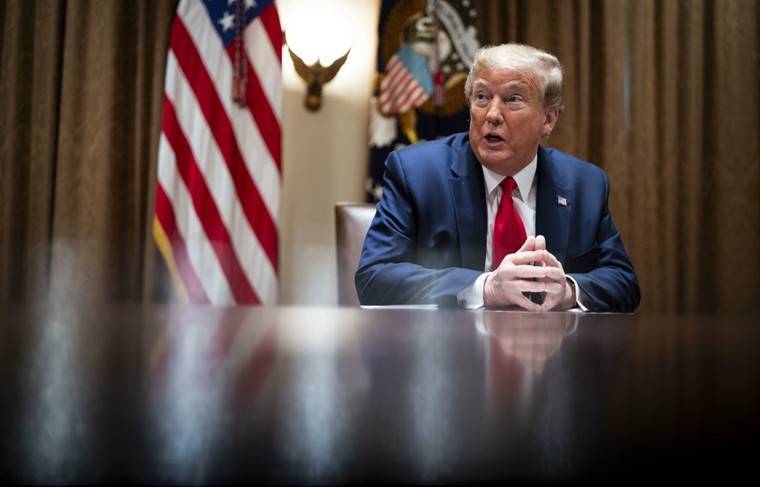 Марк Милль - Трамп: США приостанавливает внесение взносов в ВОЗ - news.ru - Китай - США