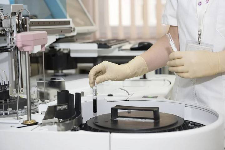 Джонс Хопкинс - Первая испытательница вакцины от коронавируса поделилась своими ощущениями от процедуры - mk.ru - США - штат Вашингтон