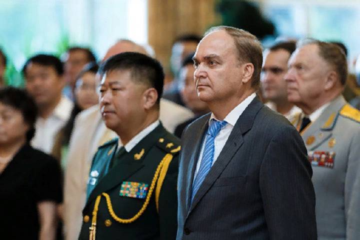 Иван Конев - Анатолий Антонов - Российские дипломаты начали выяснять роль американцев в сносе памятника Коневу - mk.ru - Россия - США - Прага