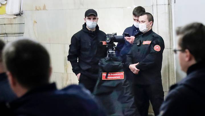 Сергей Собянин - Пропуска проверяют на всех станциях московского метро - vesti.ru - Москва