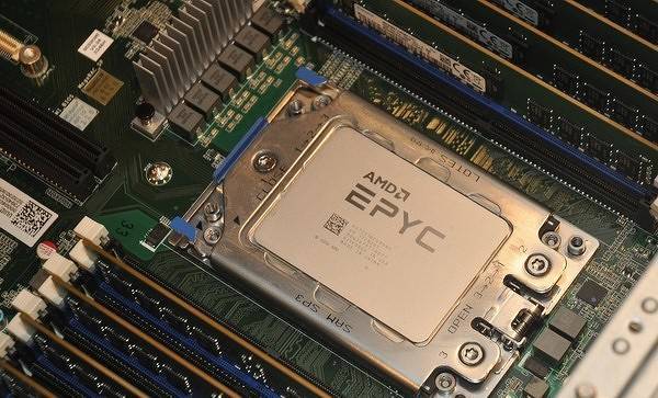 AMD создала «самые производительные» серверные процессоры в мире. Они дешевле аналогов Intel - cnews.ru - Rome