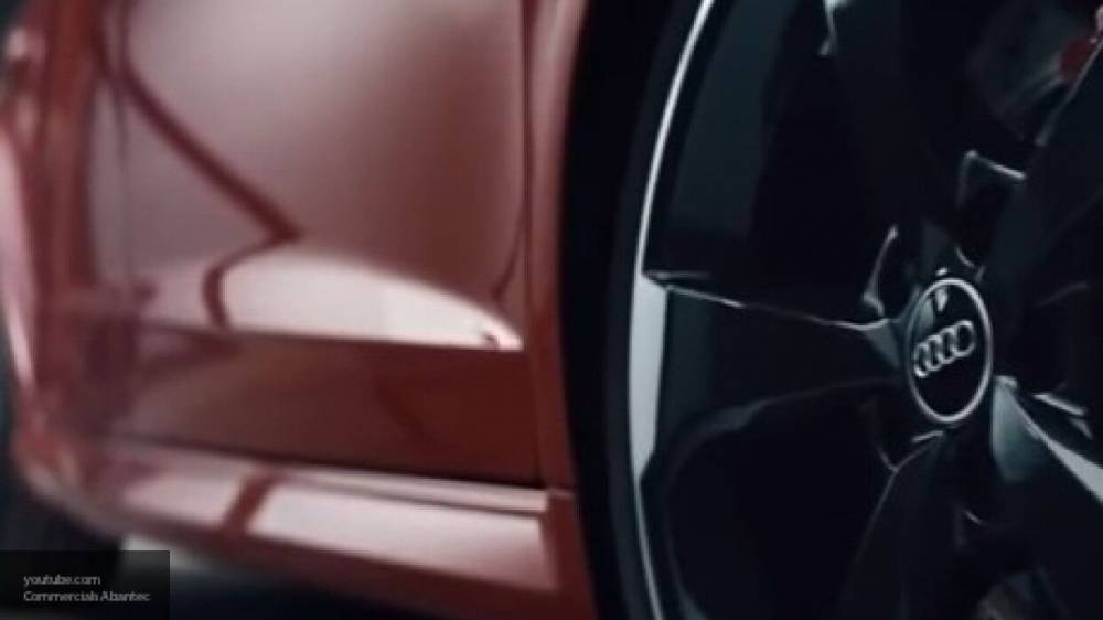 Автомобиль Audi взорвался на перекрестке в Карелии - inforeactor.ru - Москва - Карелия - Петрозаводск