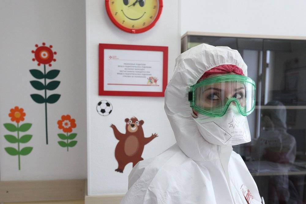 В России за сутки выявлено 3388 новых случаев заражения COVID-19 - vm.ru - Москва - Россия - Московская обл. - Мурманская обл. - Чукотка - окр.Ненецкий