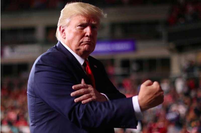 Дональд Трамп - В самый разгар пандемии: Трамп лишил ВОЗ финансирования из-за самого страшного дня в жизни - bloknot.ru - Китай - США