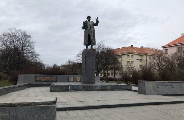 Сергей Лавров - Иван Конев - Лавров назвал возмутительными действия Праги из-за памятника Коневу - newtvnews.ru - Россия - Чехия - Прага
