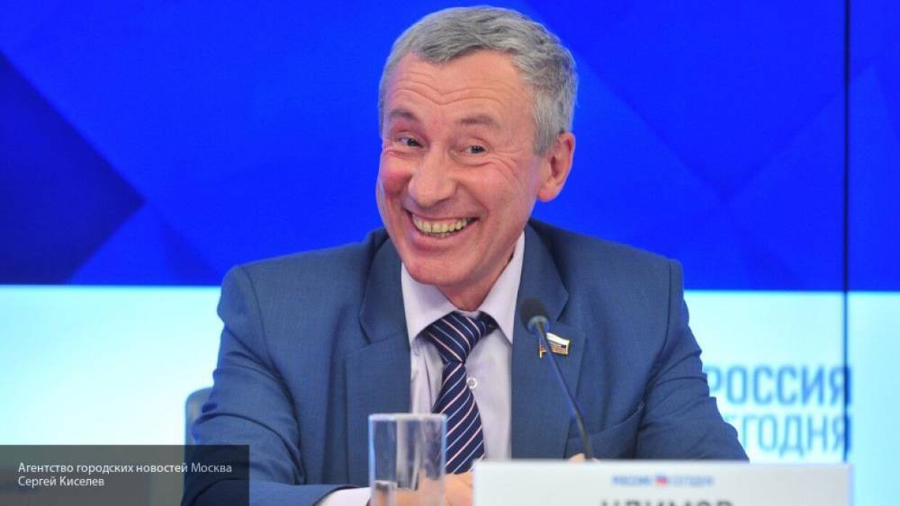 Дональд Трамп - Климов напомнил США о международном праве в связи с остановкой финансирования ВОЗ - polit.info - США - Вашингтон