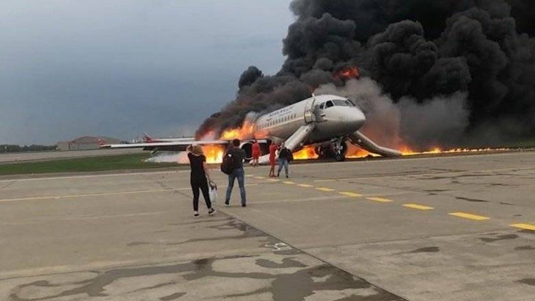 СКР завершил расследование крушения «Суперджета» в Шереметьево - newizv.ru - Москва - Мурманск