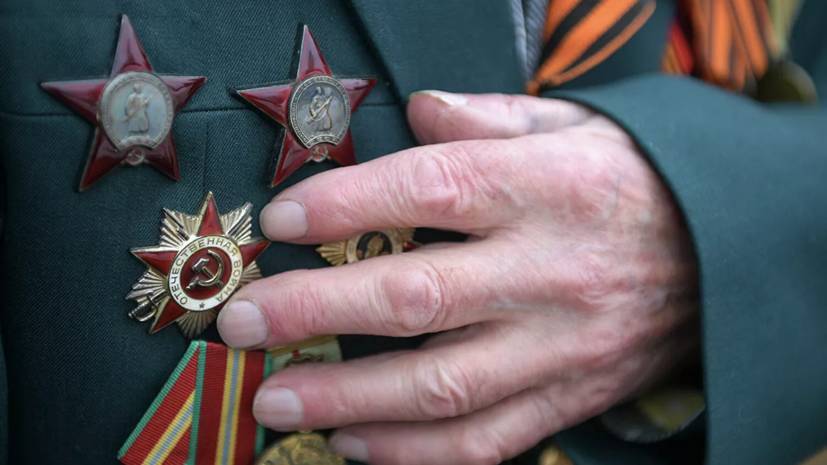 Владимир Путин - Владимир Шаманов - Ветеранские организации попросили Путина отложить парад Победы - russian.rt.com - Москва - Россия