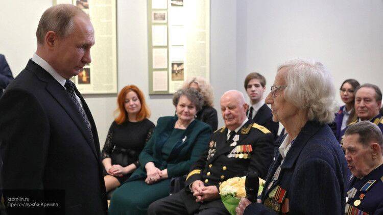 Владимир Путин - Владимир Шаманов - Владислава Грин - Ветераны попросили Путина перенести Парад Победы на другую дату - nation-news.ru - Россия