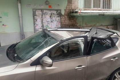 Россиянин заплатит за падение с 11 этажа на автомобиль - lenta.ru - Москва - Нижегородская обл. - Бор