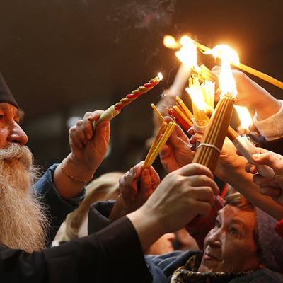 Иисус Христос - Из Израиля - Благодатный огонь из Израиля доставят в храм Христа Спасителя 18 апреля - radiomayak.ru - Израиль - Иерусалим