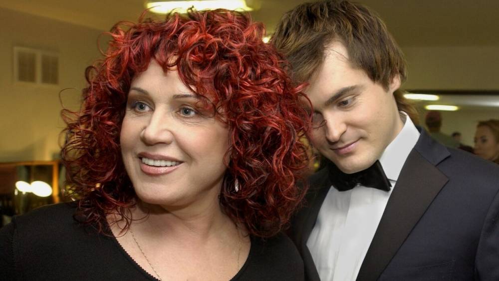Надежда Бабкина - Муж заболевшей Бабкиной сделал неожиданное признание в Instagram - riafan.ru - Москва
