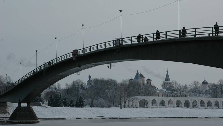 Сергей Бусурин - Бюджету Великого Новгорода урежут расходы - dp.ru - Великий Новгород
