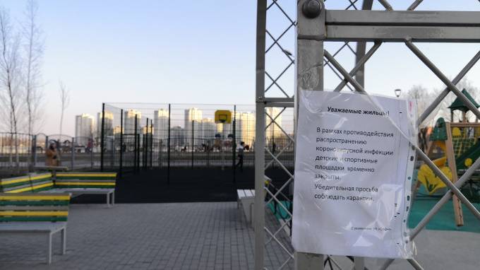 В Смольном рассказали, где чаще всего ловили нарушителей в парках и на площадках - piter.tv - Россия - Санкт-Петербург