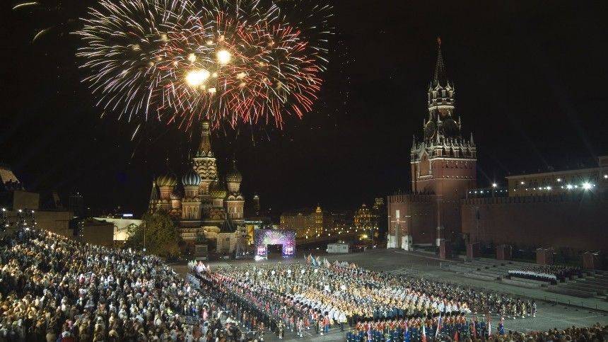 Владимир Путин - Владимир Шаманов - Кремль рассмотрит просьбу ветеранов перенести парад Победы - 5-tv.ru - Москва - Россия