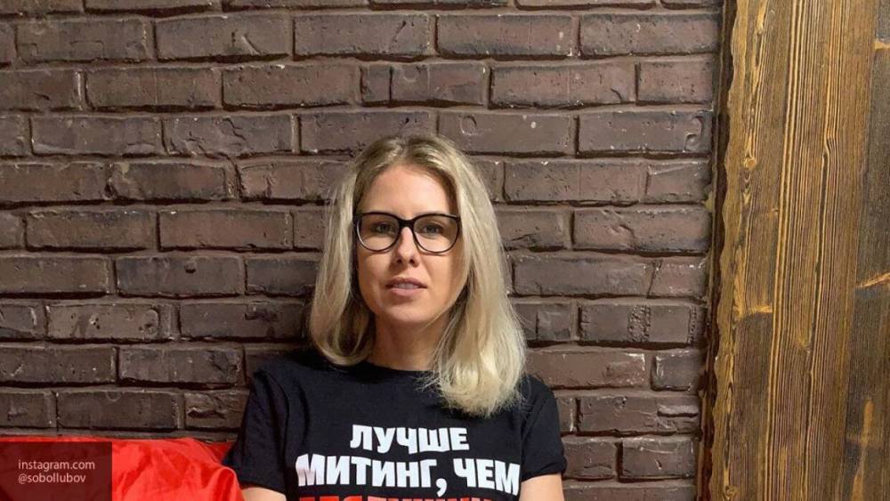 Любовь Соболь - Соболь сеет панику в обществе, подхватывая фейки либеральных СМИ о штрафах - polit.info - Москва