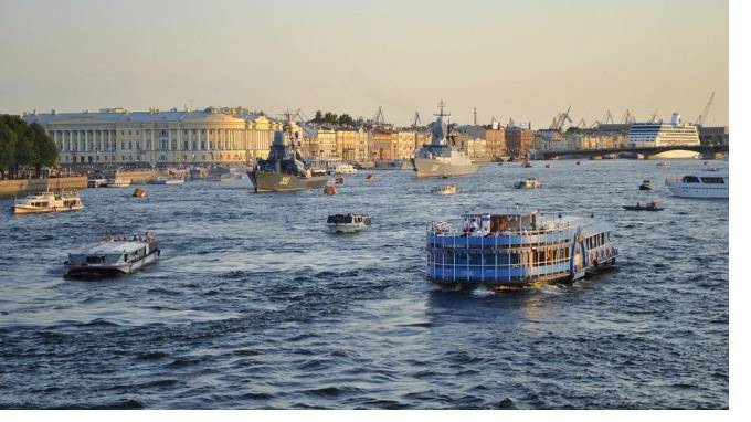 В Петербурге разрешили плавать на рыбопромысловых судах - piter.tv - Санкт-Петербург