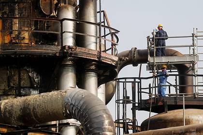 Саудовская Аравия открестилась от эскалации нефтяной войны - lenta.ru - Россия - Саудовская Аравия