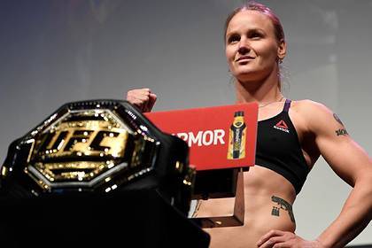 Валентина Шевченко - Бен Аскрен - Представляющую Киргизию чемпионку UFC назвали российской шпионкой - lenta.ru - Киргизия