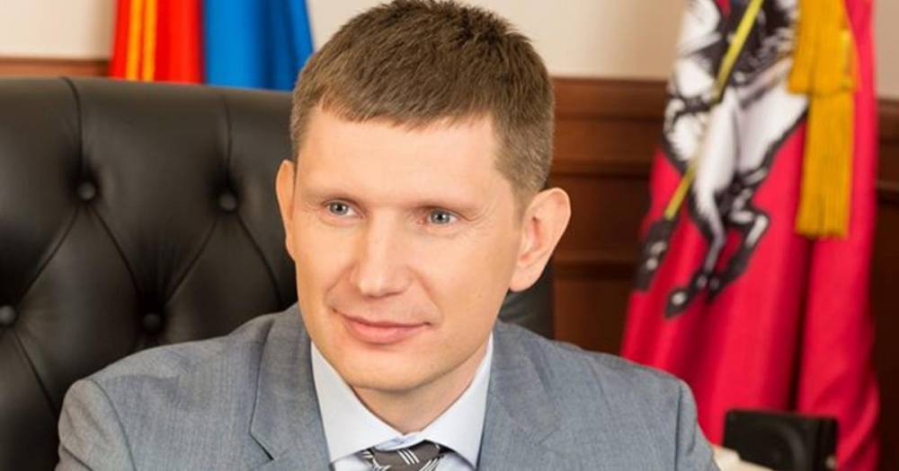 Максим Решетников - Решетников позвонил в два банка и узнал, как выдают "нулевые" кредиты - ren.tv