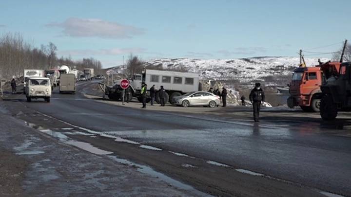 В Мурманской области за сутки COVID-19 заразились больше двухсот человек - vesti.ru - Россия - Мурманская обл.