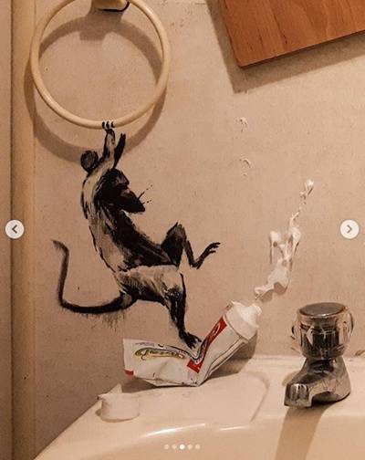 Борис Джонсон - Крысы на карантине: Бэнкси показал новую работу, сделанную в его ванной комнате - nakanune.ru - Англия