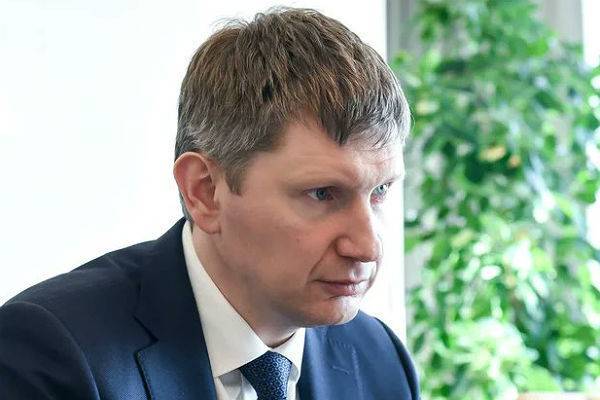 Максим Решетников - Глава МЭР рассказал о проверке выдачи бизнесу «нулевых» кредитов - trud.ru - Россия