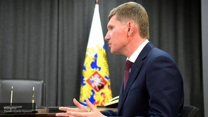 Максим Решетников - Глава МЭР лично позвонил в банки по вопросу зарплатных кредитов бизнесу - polit.info - Россия