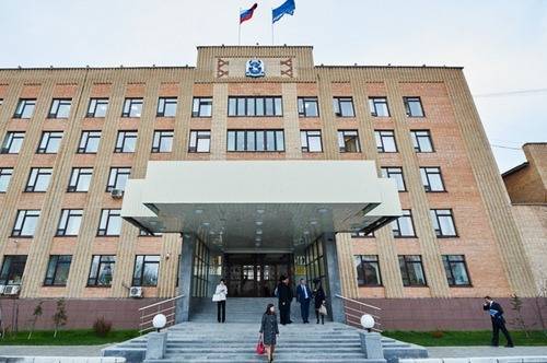 Дмитрий Артюхов - На Ямале принят закон о получении семьями с детьми по ₽30 тыс. из материнского капитала - znak.com - окр. Янао