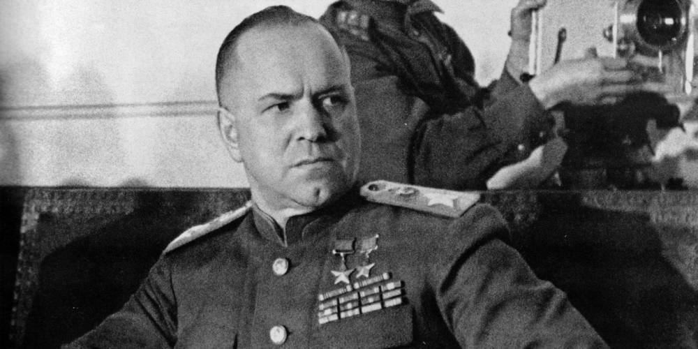 Адольф Гитлер - Иосиф Сталин - Георгий Жуков - Опубликовано донесение Жукова Сталину о самоубийстве Гитлера - ruposters.ru - Россия