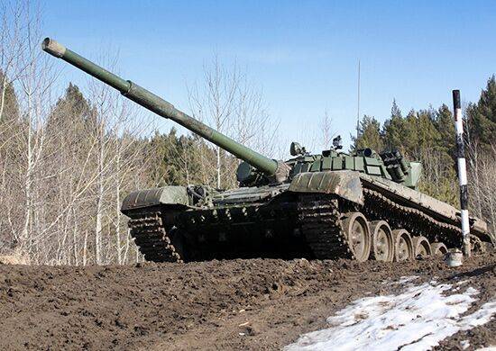 Танкисты ЦВО освоили обновленные Т-72Б3М на Южном Урале - politexpert.net - Челябинская обл.