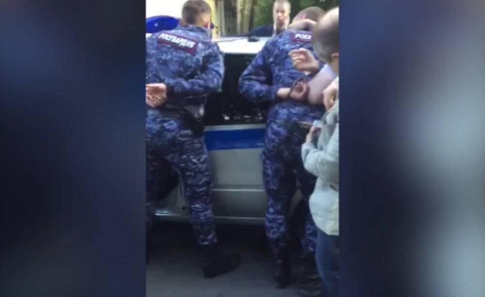 В Подмосковье полковника Росгвардии задержали за вымогательство 18 миллионов рублей - readovka.news - Московская обл.