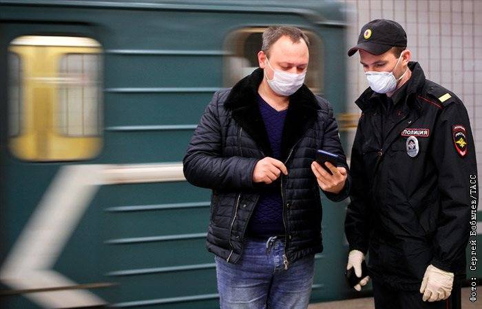 Сергей Бобылев - Исчезновение очередей в метро Москвы объяснили компромиссом между мэрией и полицией - interfax.ru - Москва