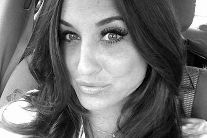 Лечившая зараженных коронавирусом без маски медсестра заразилась и умерла - lenta.ru - USA - шт.Флорида