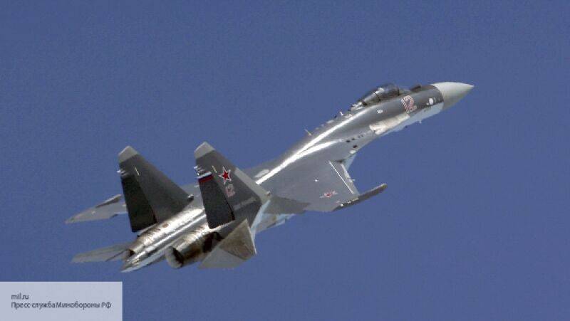 Аналитики Sohu оценили дерзкий перехват американского самолета российским Су-35 - politros.com - Россия - Китай - США - Вашингтон