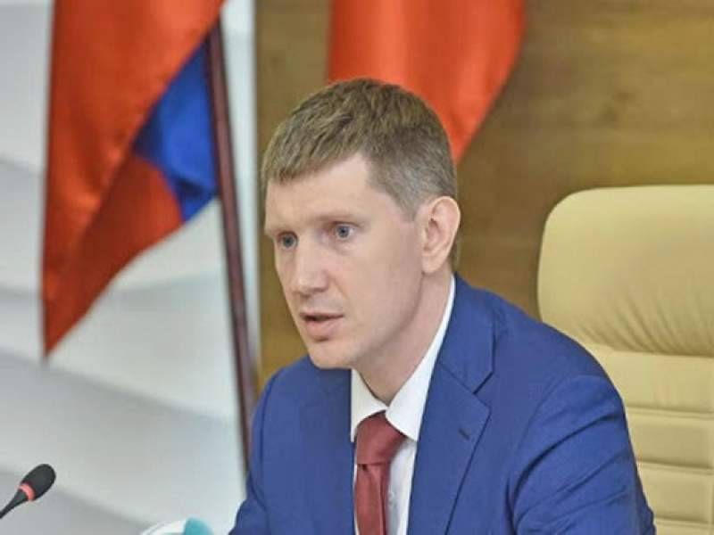 Максим Решетников - Министру отказали в беспроцентном кредите на зарплаты - dayonline.ru