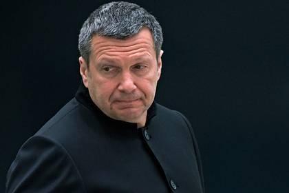 Владимир Соловьев - Василий Уткин - Соловьев наорал на подчиненных и пригрозил увольнениями - lenta.ru