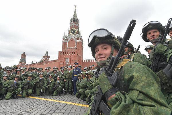 Дмитрий Песков - По поводу парада Победы Песков предложил дождаться решения Путина - trud.ru - Россия