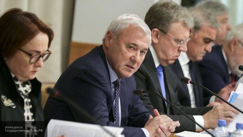 Владимир Путин - Анатолий Аксаков - Депутат Аксаков: меры банковской поддержки бизнеса позволят активизировать выдачу кредитов - nation-news.ru