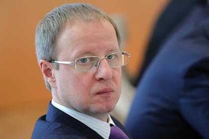Виктор Томенко - Российский губернатор сравнил бизнес с незваным гостем и отказался помогать - lenta.ru - Россия - Алтайский край