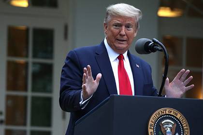 Дональд Трамп - Трампа обвинили в многочисленных нарушениях свободы прессы - lenta.ru - США - Washington