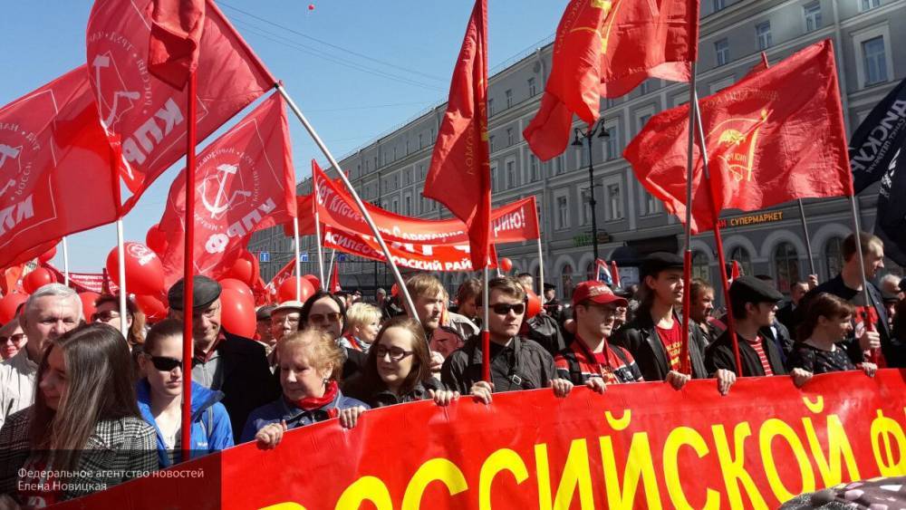 Владимир Путин - Владимир Ленин - Геннадий Зюганов - Вадим Манукян - Массовые акции КПРФ в условиях пандемии могут навредить здоровью россиян - nation-news.ru - Москва - Россия