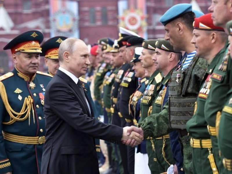 Владимир Путин - Владимир Путин отложил празднование Дня Победы - dayonline.ru - Москва - Россия